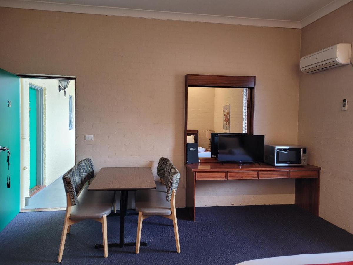 Seaton Arms Motor Inn Albury Eksteriør billede